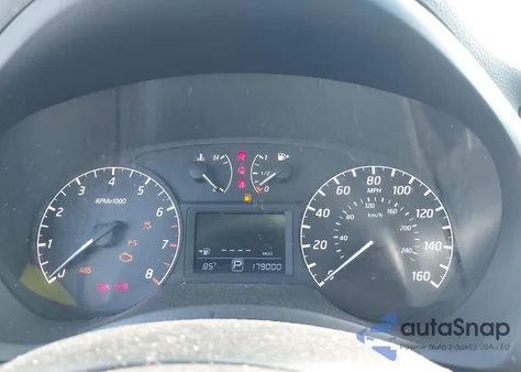 2016 Nissan Sentra S z USA, uszkodzony, nr VIN 3N1AB7APXGY332968